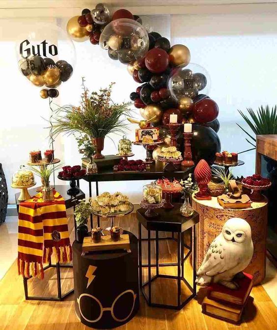 54 Lindas ideas para decorar Cumpleaños de Harry Potter  Decoraciones de  fiesta harry potter, Temática de harry potter, Fiesta tematica harry potter